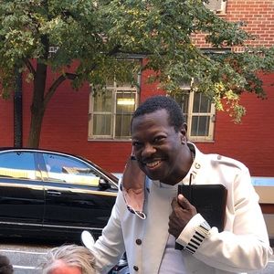 Meet your Posher, Alphonso